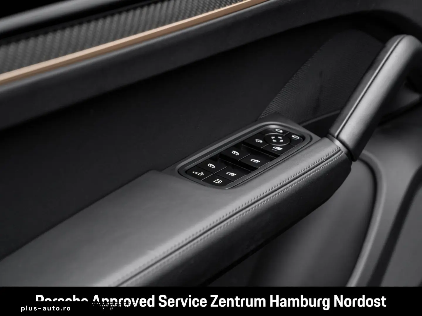 PORSCHE Cayenne E-Hybrid Panorama BOSE Servolenkung Plus