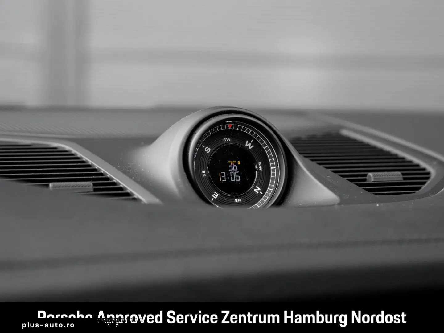 PORSCHE Cayenne E-Hybrid Panorama BOSE Servolenkung Plus