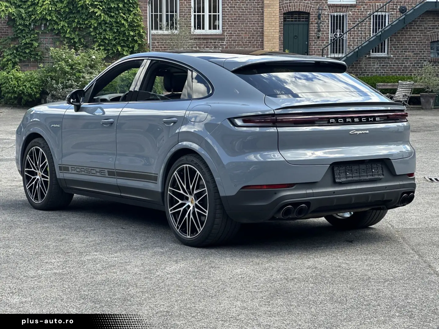 PORSCHE Cayenne E-Hybrid Coupe