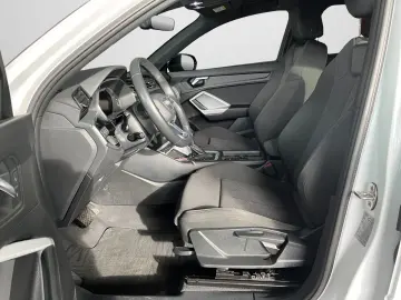 AUDI Q3 S line 40 TFSI quattro 140(190) kW(PS) S tron