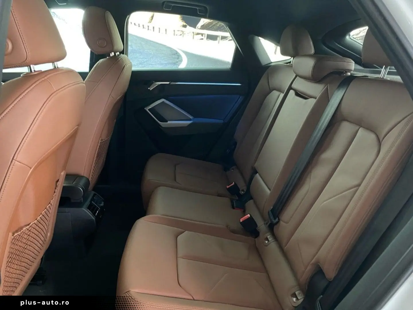 AUDI Q3 Sportback S line 40 TFSI quattro PANO AHK ACC