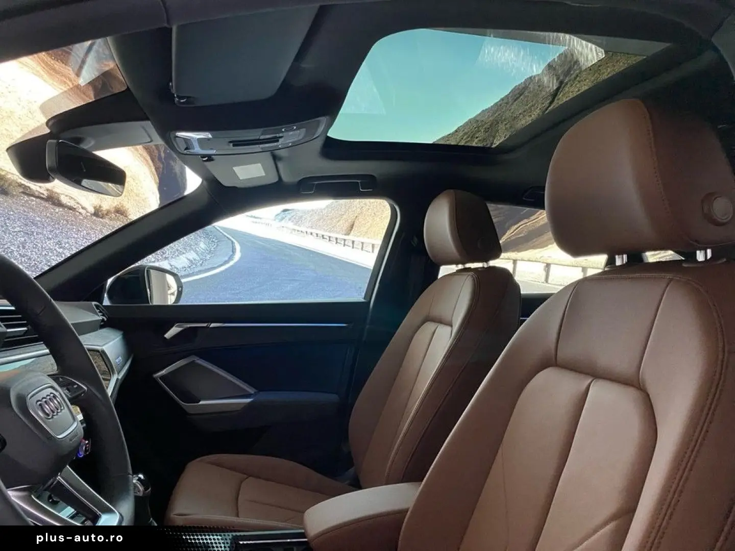 AUDI Q3 Sportback S line 40 TFSI quattro PANO AHK ACC