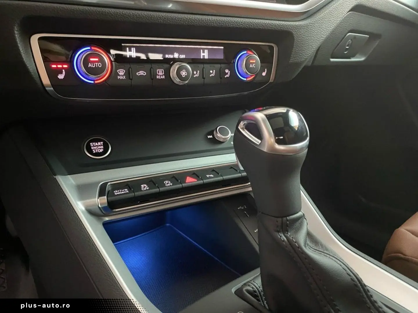 AUDI Q3 Sportback S line 40 TFSI quattro PANO AHK ACC