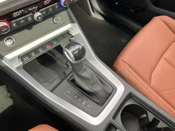 AUDI Audi Q3 Sportback 40 TFSI quattro S line Virtual