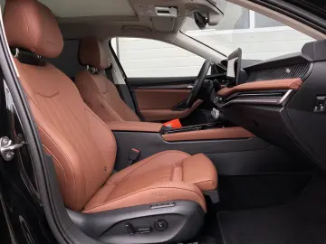 SKODA SUPERB COMBI 4x4 L&K  SUITE TSI VOLL GARANTIE-29