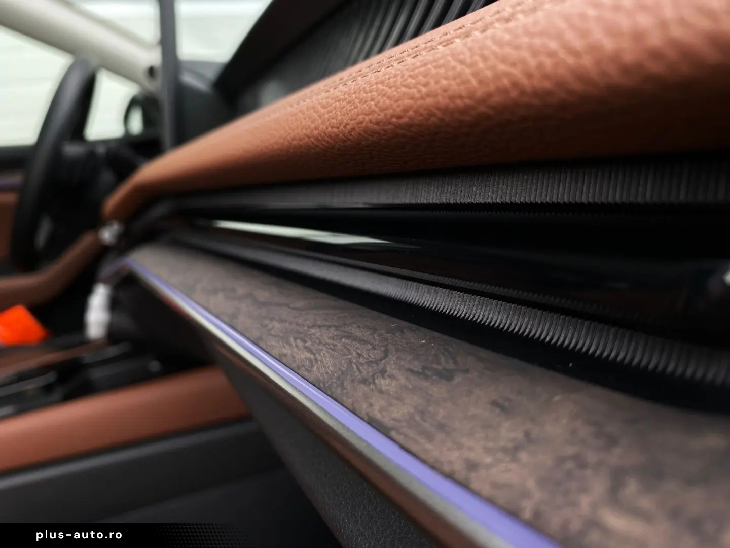 SKODA SUPERB COMBI 4x4 L&K  SUITE TSI VOLL GARANTIE-29