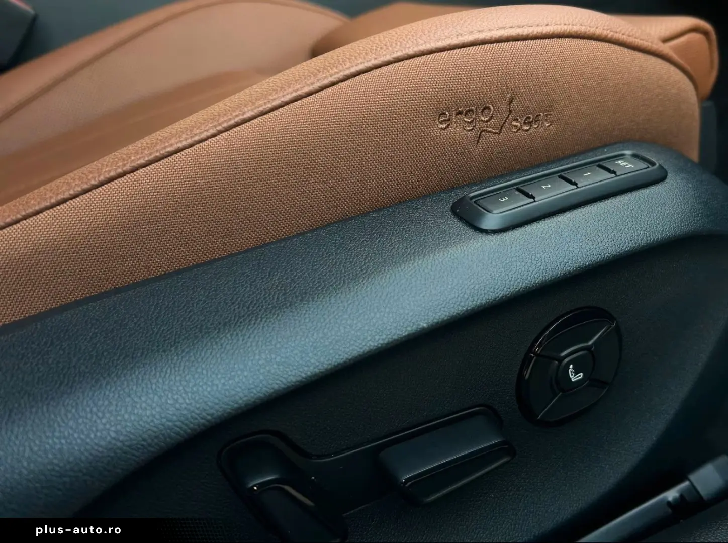 SKODA SUPERB COMBI 4x4 L&K  SUITE TSI VOLL GARANTIE-29