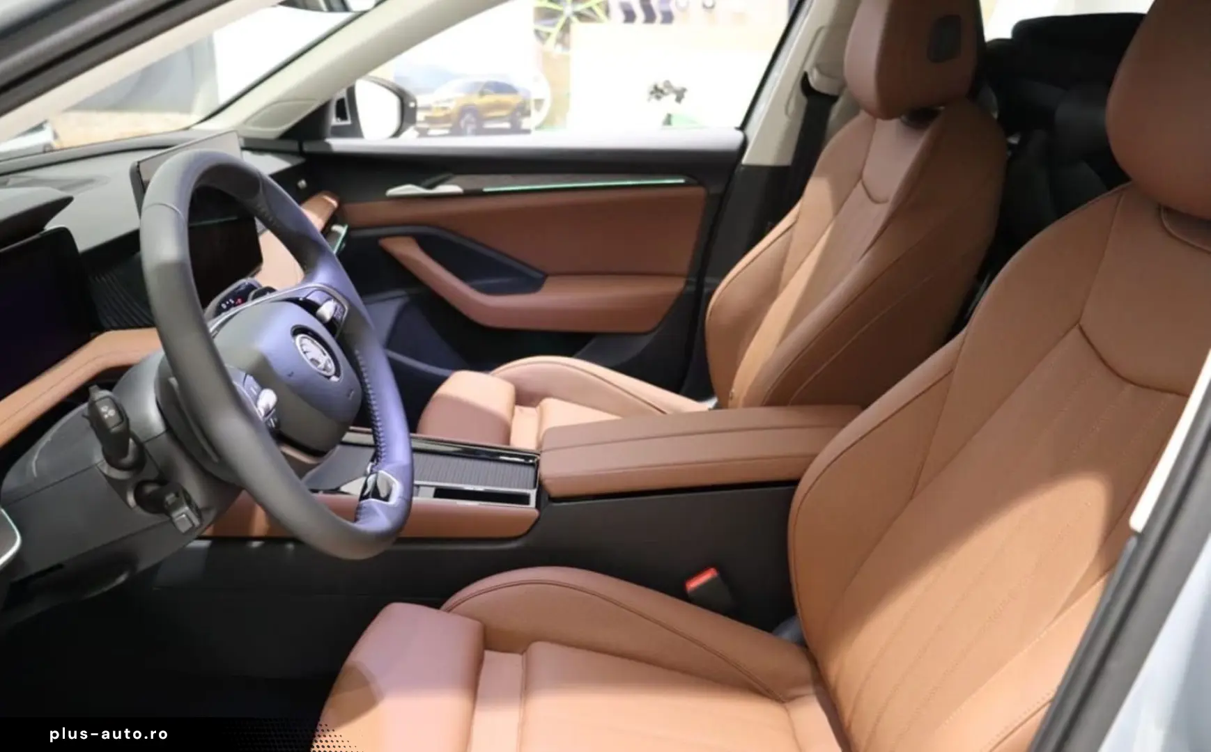 SKODA Combi 2.0 TDI 142kW 4x4  LEDER AHK STHZ MATRIX