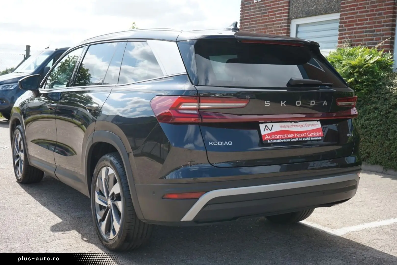 SKODA Kodiaq 2.0 TDI 193 PS 4x4 Sport Head Up 7 Sitzer