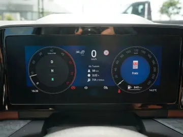 SKODA Kodiaq 2.0 TDI 193 PS 4x4 Sport Head Up 7 Sitzer