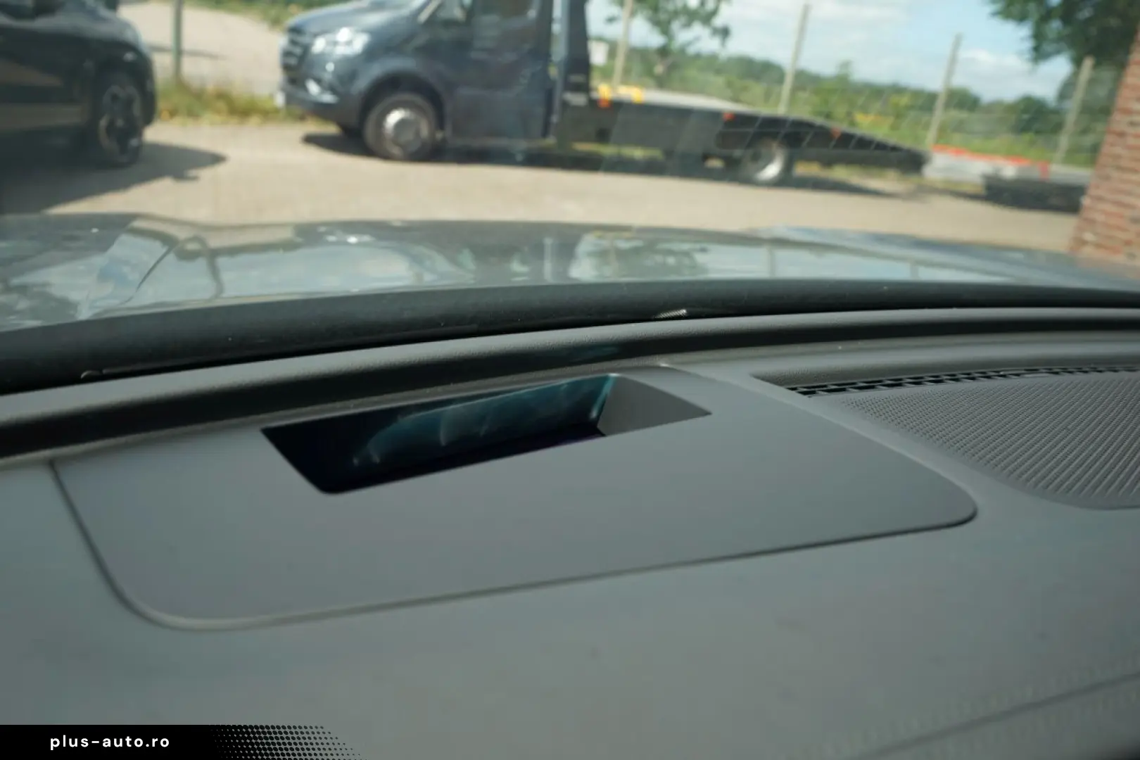 SKODA Kodiaq 2.0 TDI 193 PS 4x4 Sport Head Up 7 Sitzer