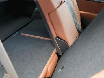 SKODA Kodiaq 2.0 TDI 193 PS 4x4 Sport Head Up 7 Sitzer