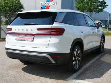 SKODA Kodiaq 2.0 TDI 193 PS 4x4 Sport Head Up 7 Sitzer