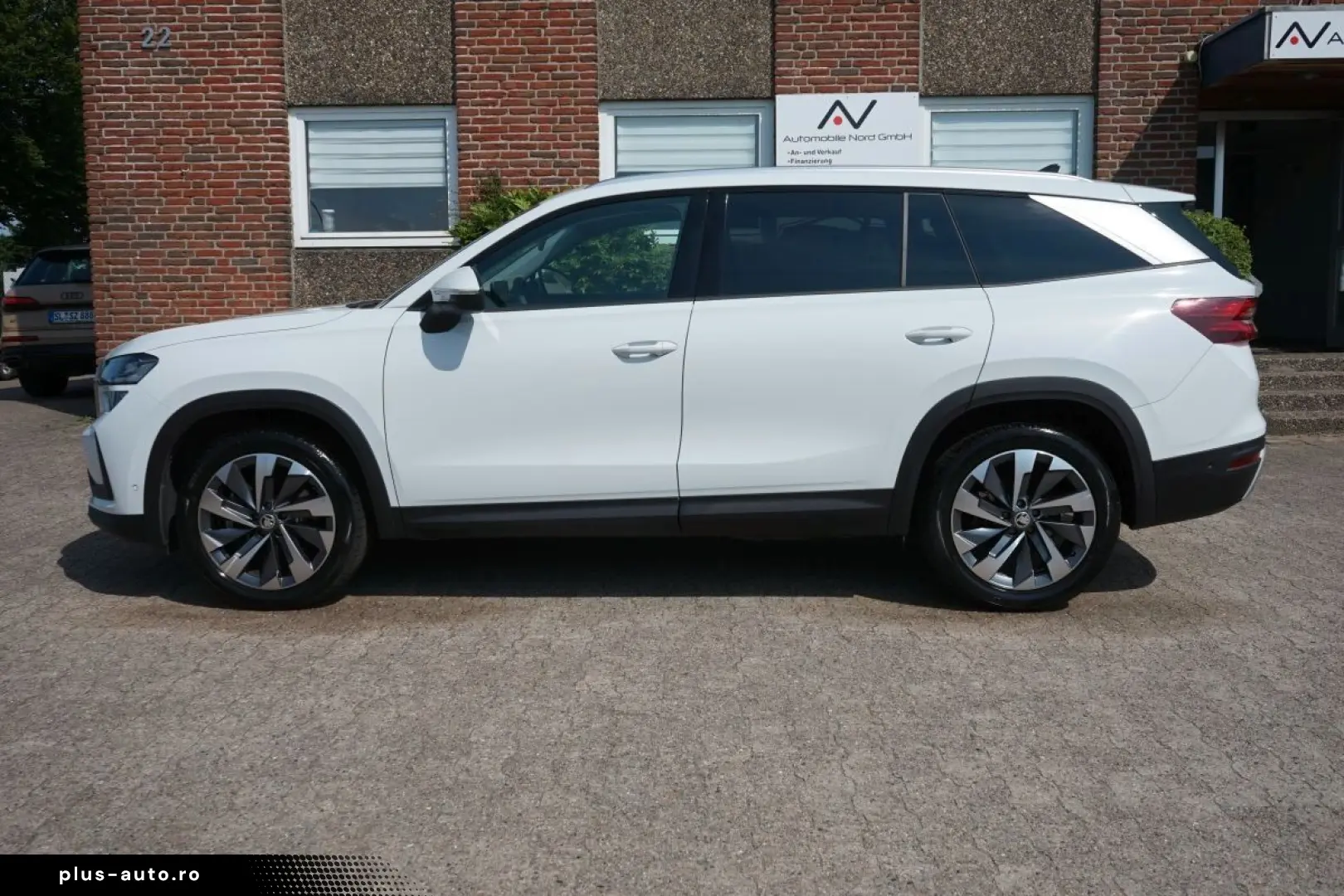 SKODA Kodiaq 2.0 TDI 193 PS 4x4 Sport Head Up 7 Sitzer