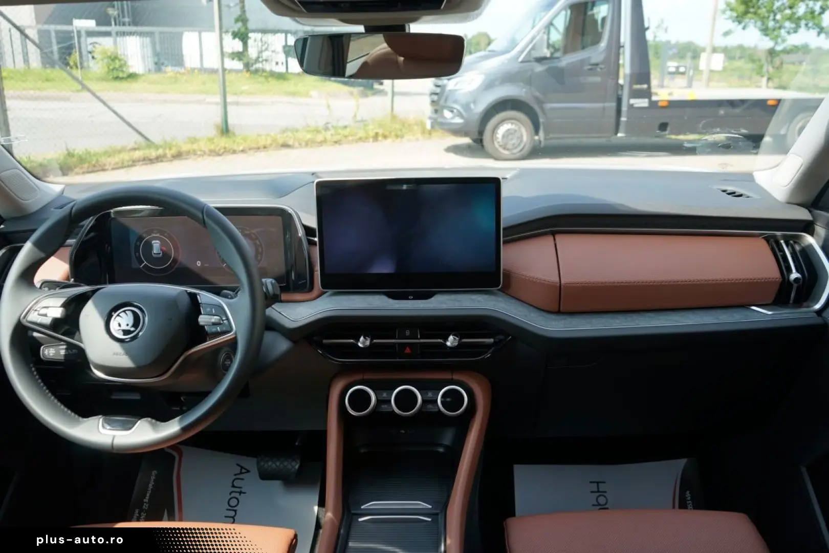 SKODA Kodiaq 2.0 TDI 193 PS 4x4 Sport Head Up 7 Sitzer