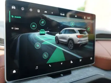 SKODA Kodiaq 2.0 TDI 193 PS 4x4 Sport Head Up 7 Sitzer