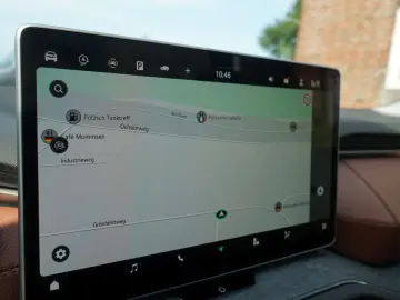 SKODA Kodiaq 2.0 TDI 193 PS 4x4 Sport Head Up 7 Sitzer