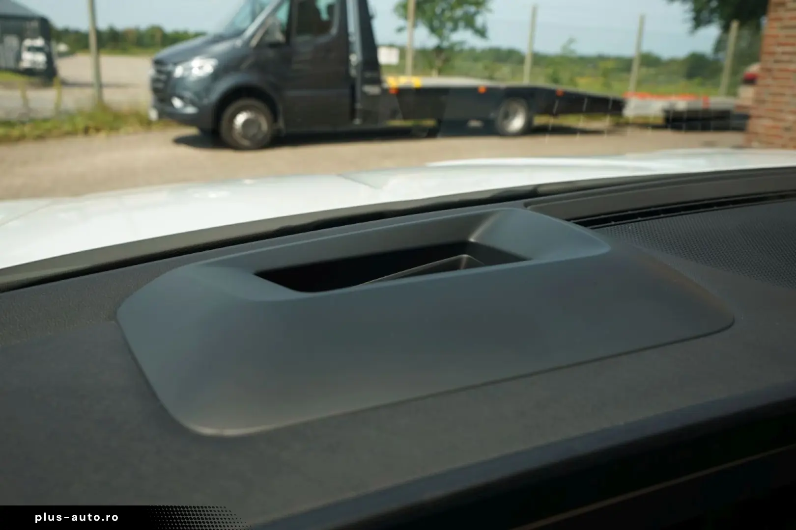 SKODA Kodiaq 2.0 TDI 193 PS 4x4 Sport Head Up 7 Sitzer