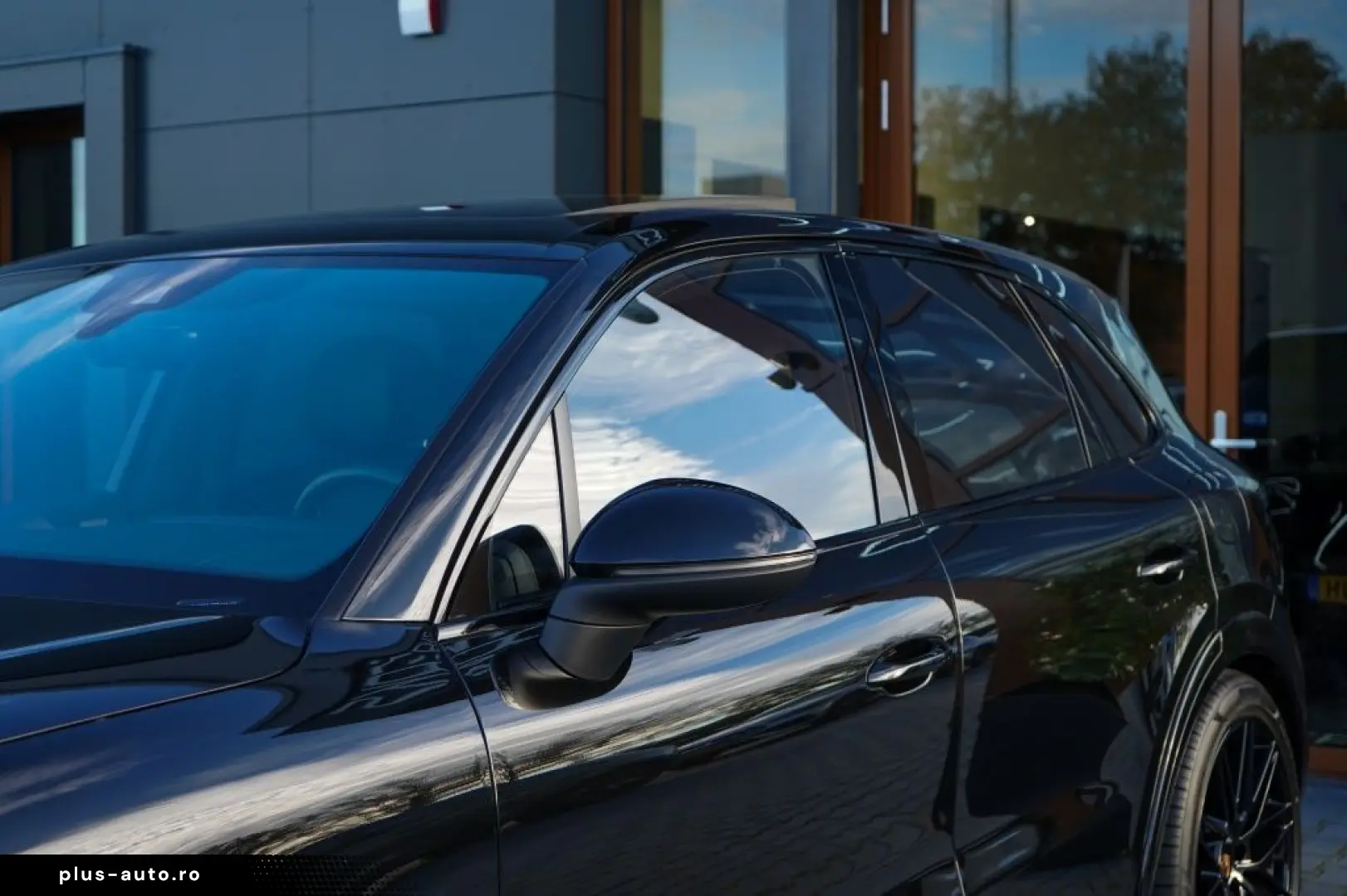 PORSCHE Cayenne 3.0 E-Hybrid