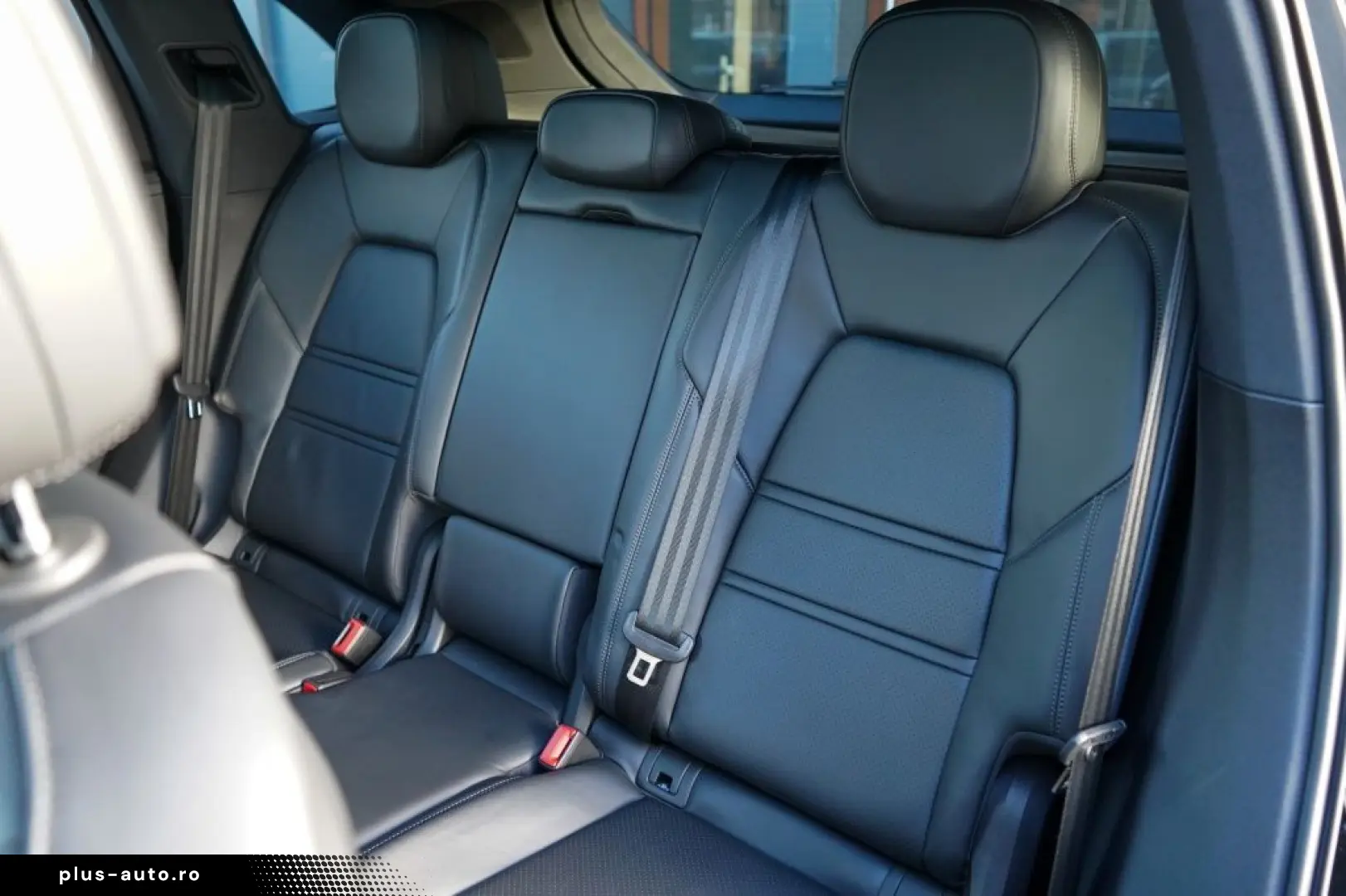 PORSCHE Cayenne 3.0 E-Hybrid