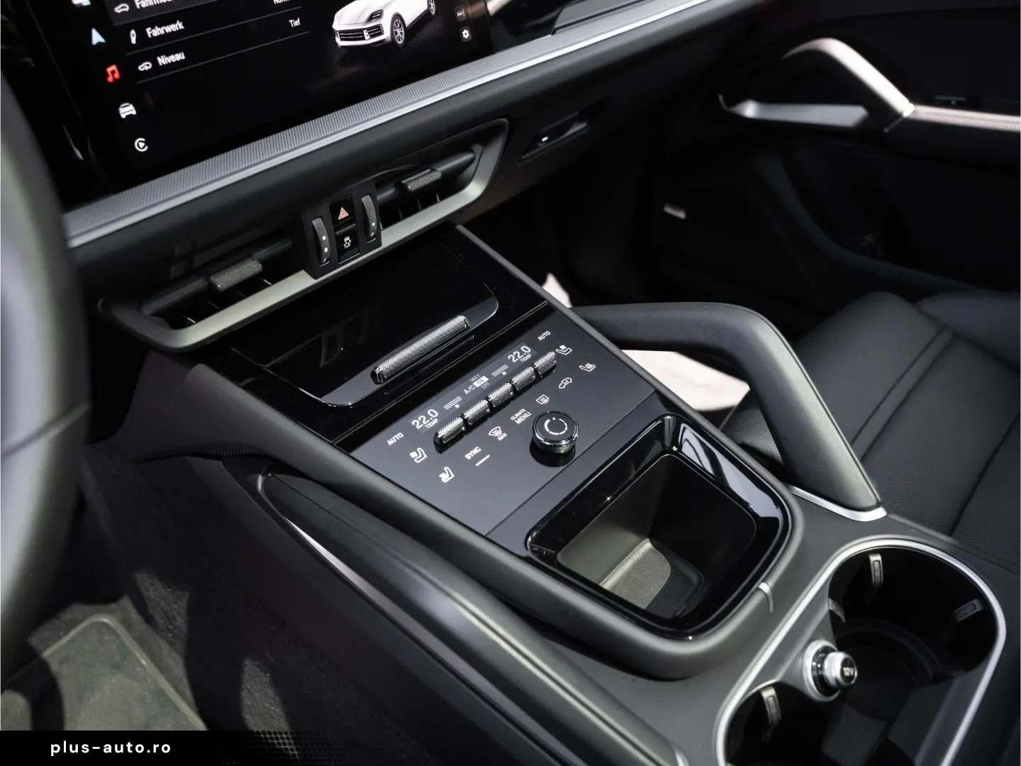 PORSCHE Cayenne E-Hybrid SportDesign Paket HD-Matrix HUD