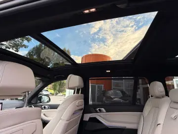 BMW X7 xDrive 40d M Sportpaket Pano H&K 7 Sitze
