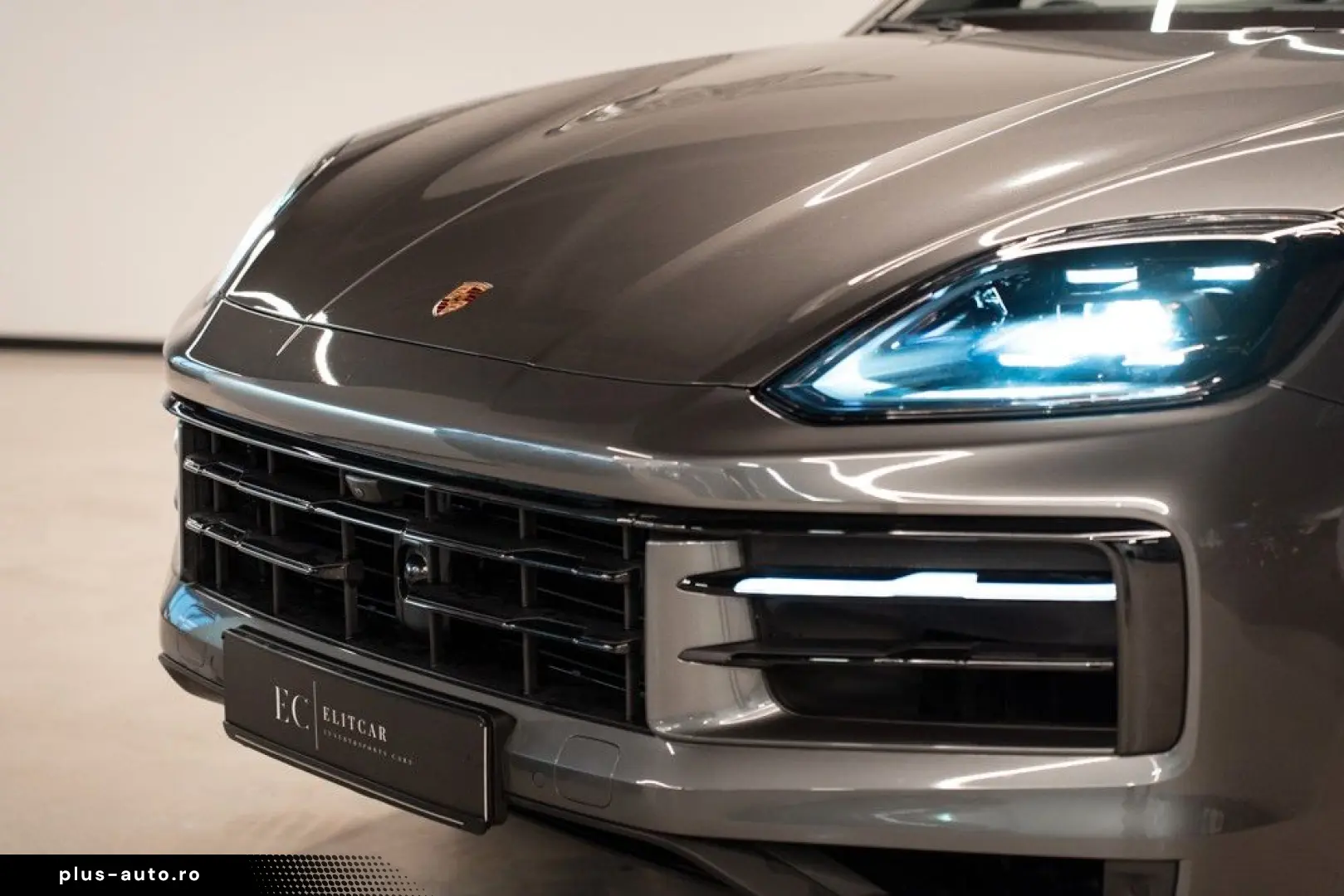 PORSCHE Cayenne Coupe