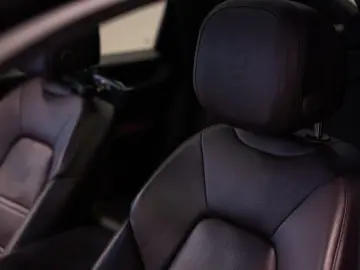 PORSCHE Cayenne Coupe