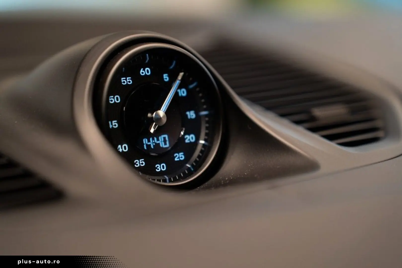 PORSCHE Cayenne Coupe