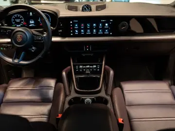 PORSCHE Cayenne Coupe