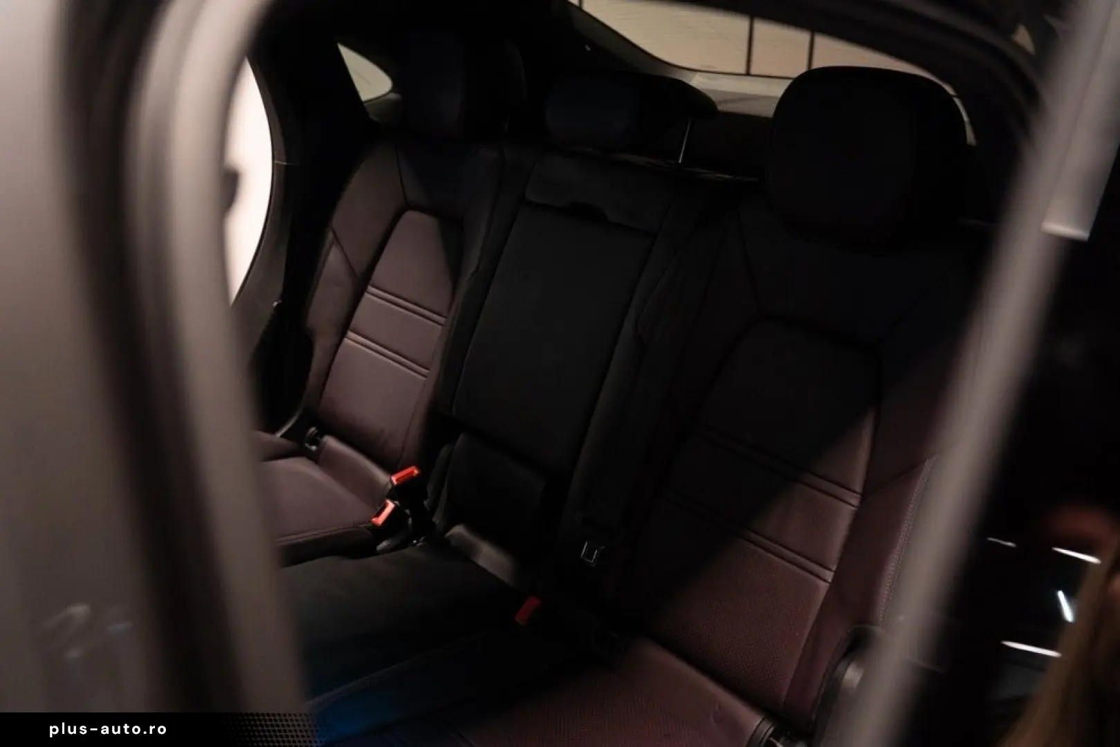 PORSCHE Cayenne Coupe