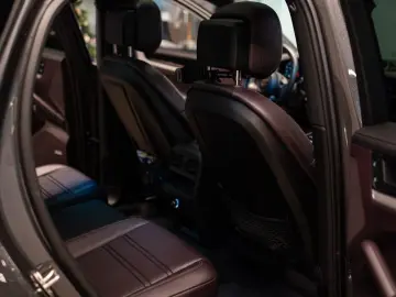 PORSCHE Cayenne Coupe