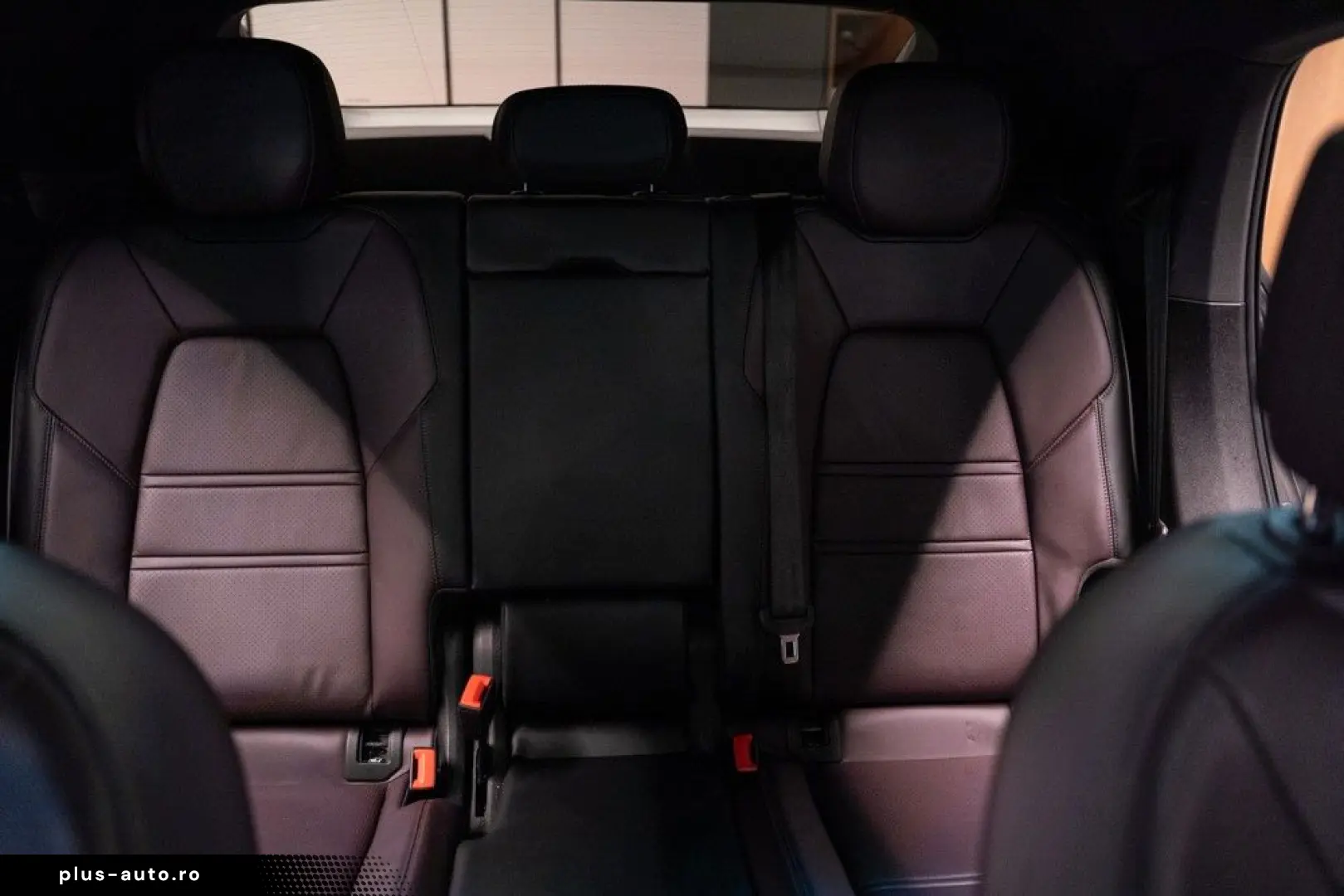 PORSCHE Cayenne Coupe