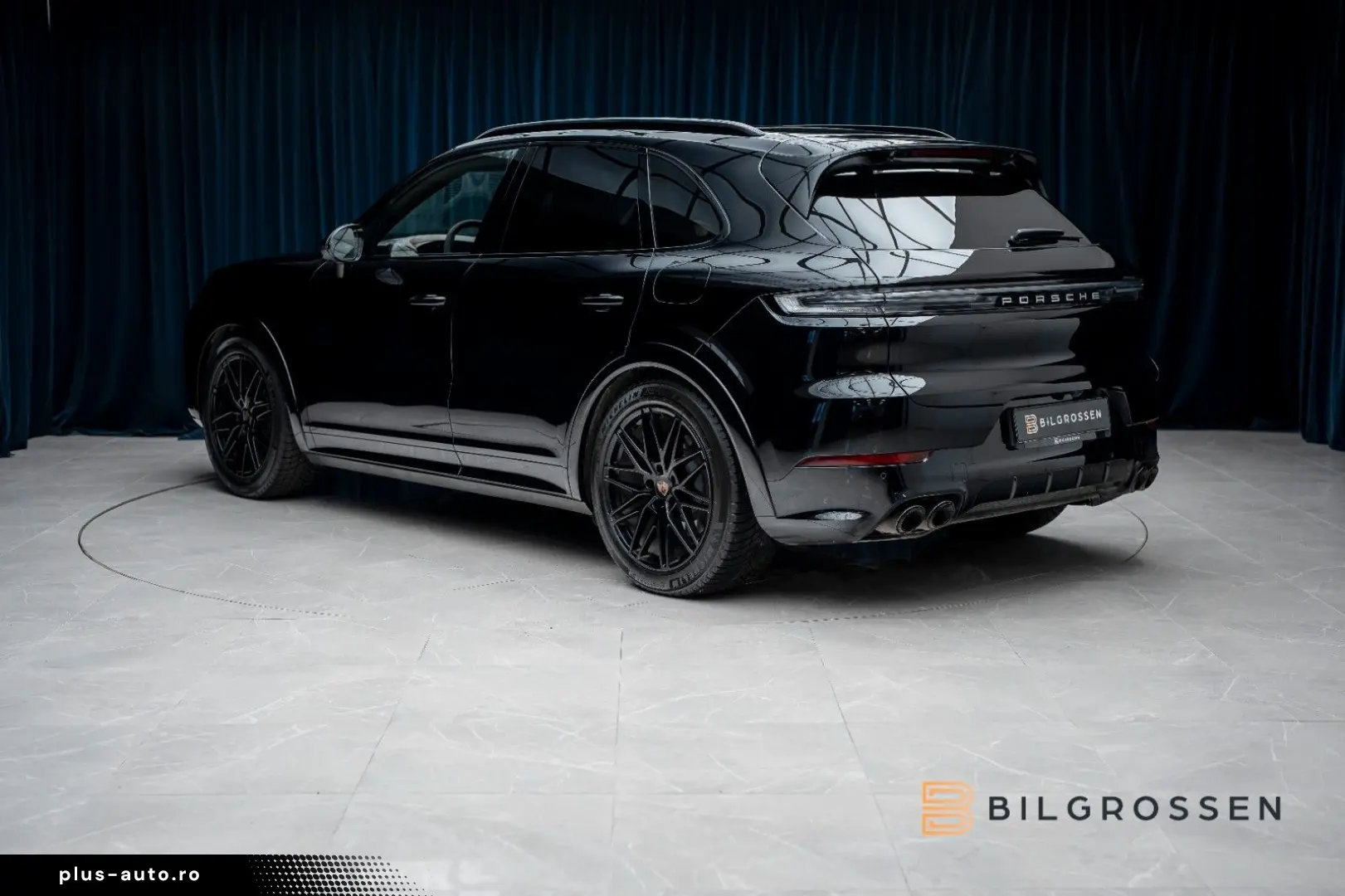 PORSCHE Cayenne E-Hyb SportDesign