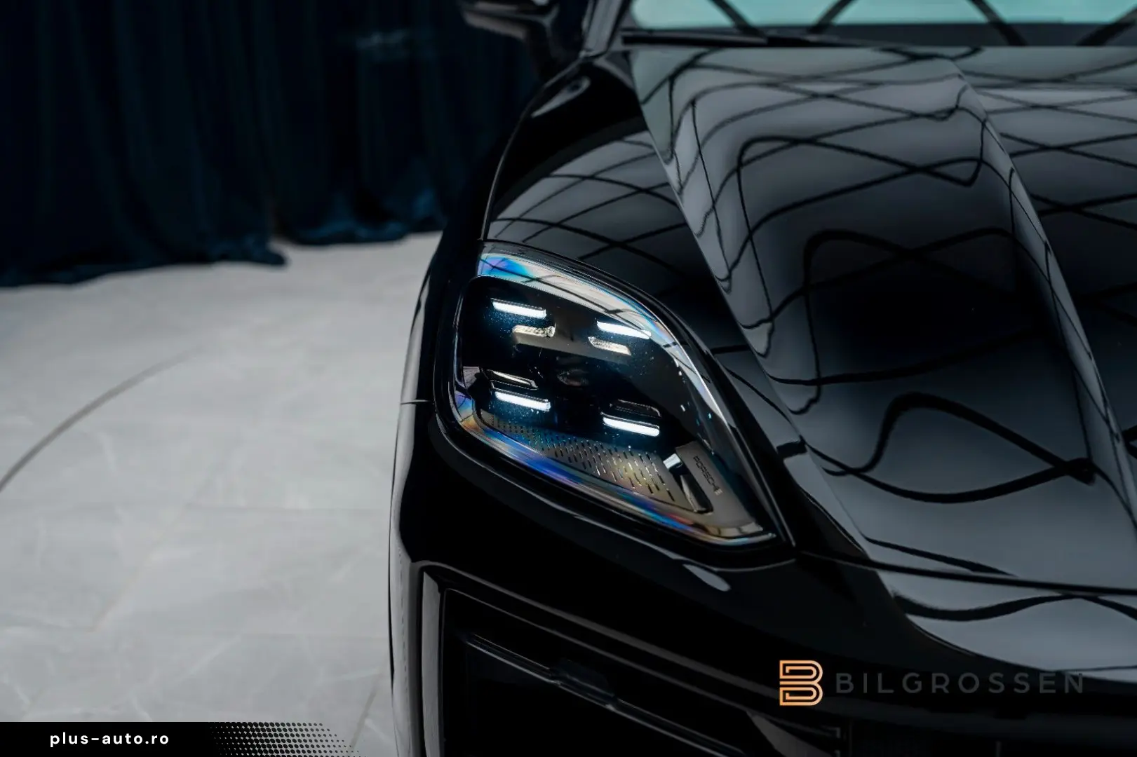 PORSCHE Cayenne E-Hyb SportDesign