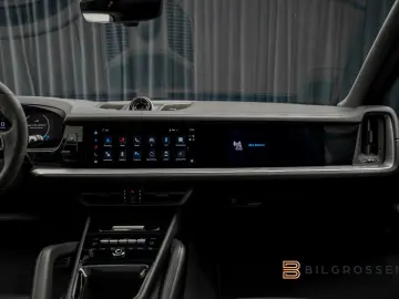 PORSCHE Cayenne E-Hyb SportDesign