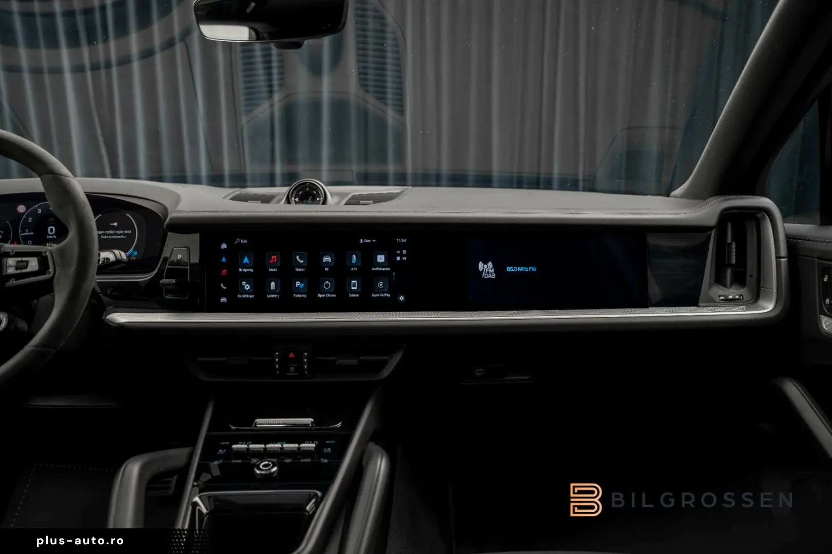 PORSCHE Cayenne E-Hyb SportDesign