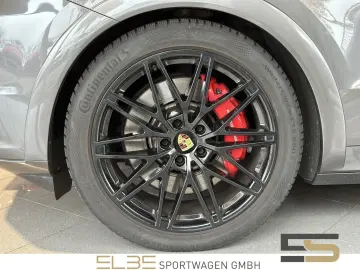 PORSCHE Cayenne Coupe S FACELIFT 22  MATRIX SPORTDESIGN