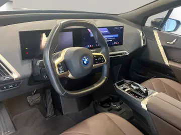 BMW iX xDrive40 AHK Driv.Assist.Prof Kamera