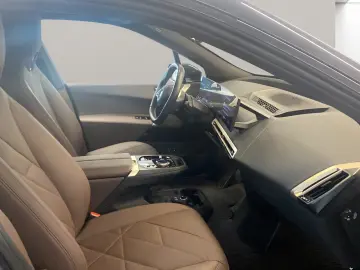 BMW iX xDrive40 AHK Driv.Assist.Prof Kamera