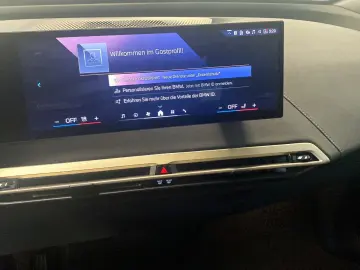 BMW iX xDrive40 AHK Driv.Assist.Prof Kamera