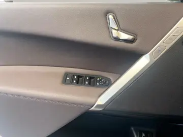 BMW iX xDrive40 AHK Driv.Assist.Prof Kamera