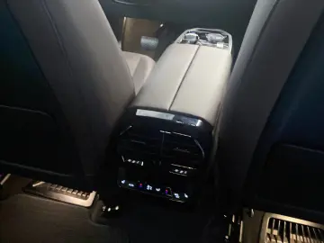 BMW iX xDrive40 AHK Driv.Assist.Prof Kamera