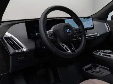 BMW iX xD40 Laser 360 DAB H K SoftCl ACC AHK Sport