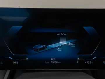 BMW iX xD40 Laser 360 DAB H K SoftCl ACC AHK Sport