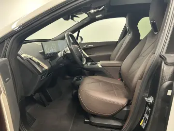 BMW iX xDrive40 Sportpaket Drivingass. Parkass. Harm