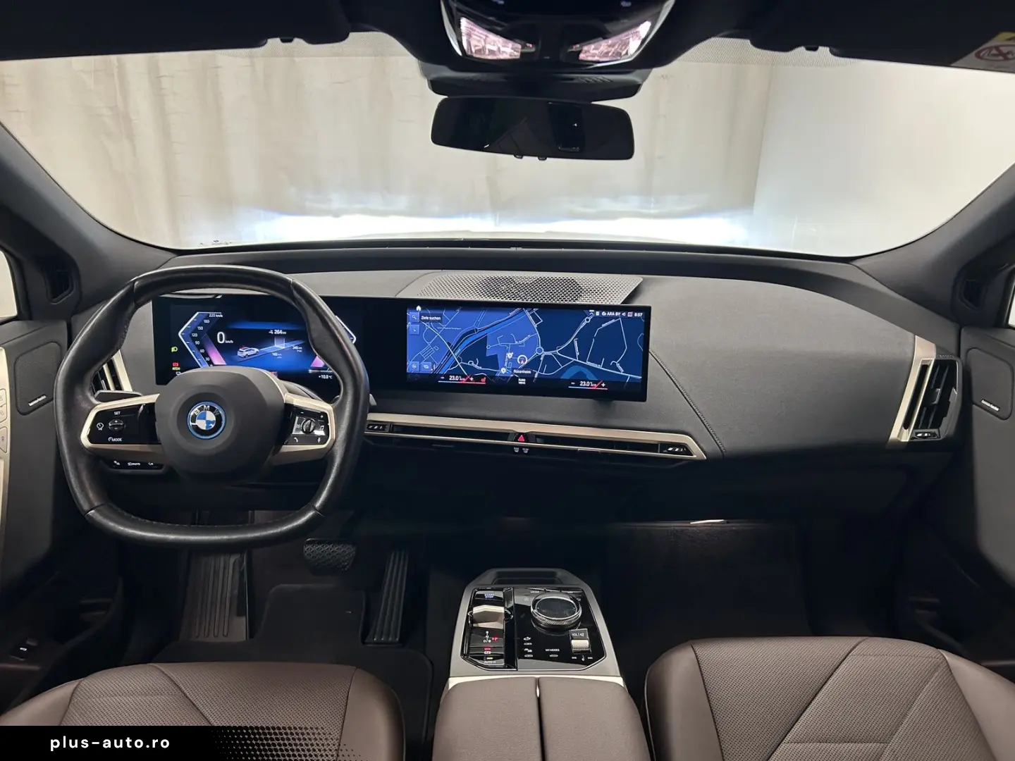 BMW iX xDrive40 Sportpaket Drivingass. Parkass. Harm