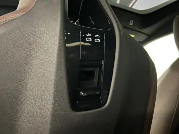 BMW iX xDrive40 Sportpaket Drivingass. Parkass. Harm