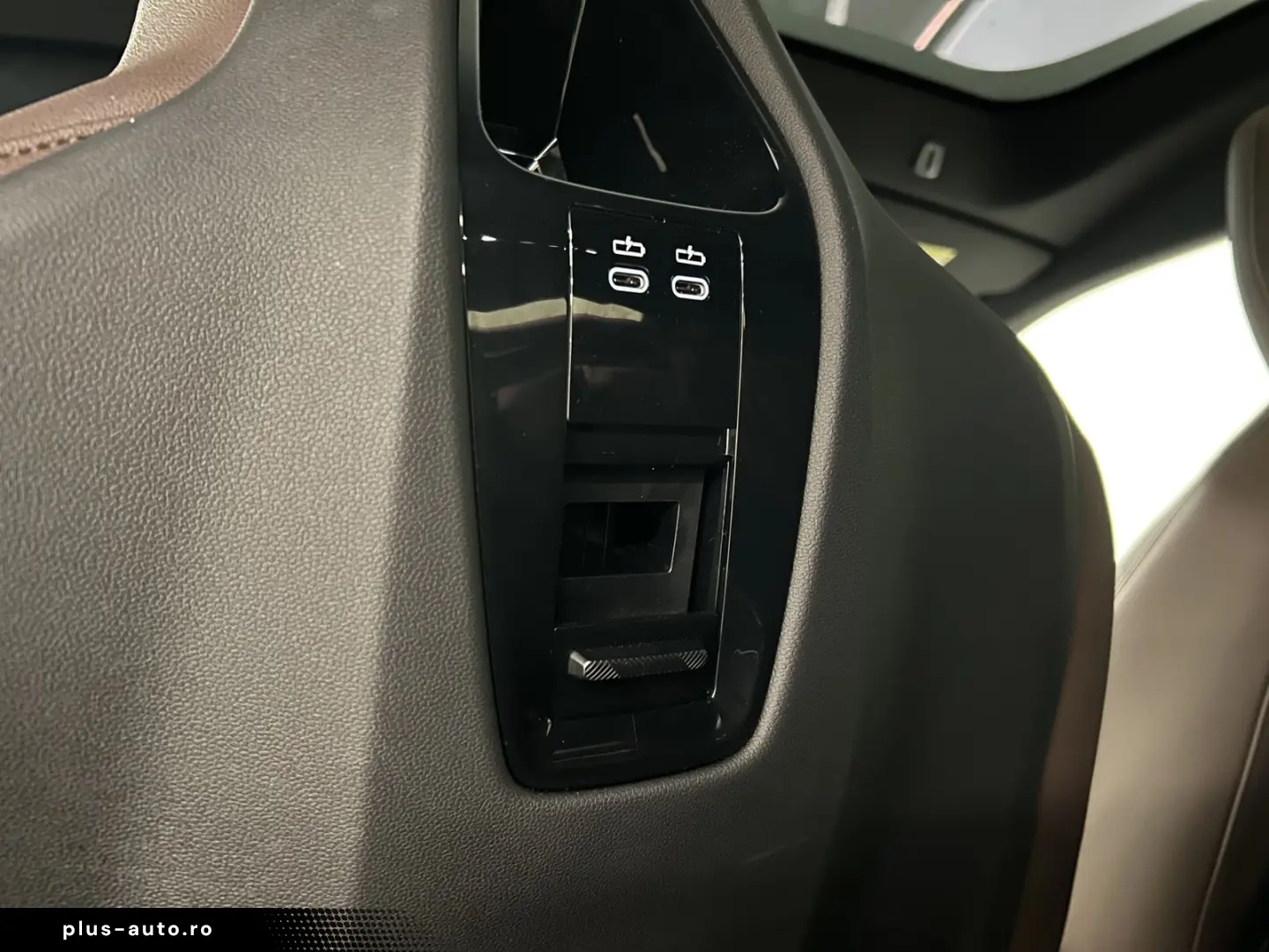 BMW iX xDrive40 Sportpaket Drivingass. Parkass. Harm