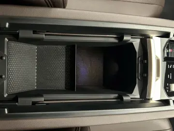 BMW iX xDrive40 Sportpaket Drivingass. Parkass. Harm